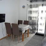 Apartment Krila Lumbarda