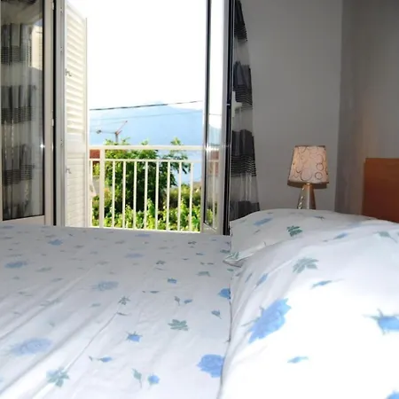 Apartament Krila *