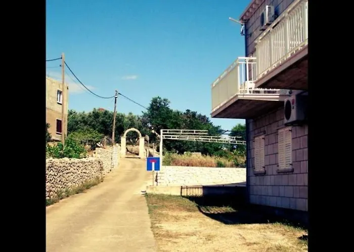 아파트 Krila 룸바르다