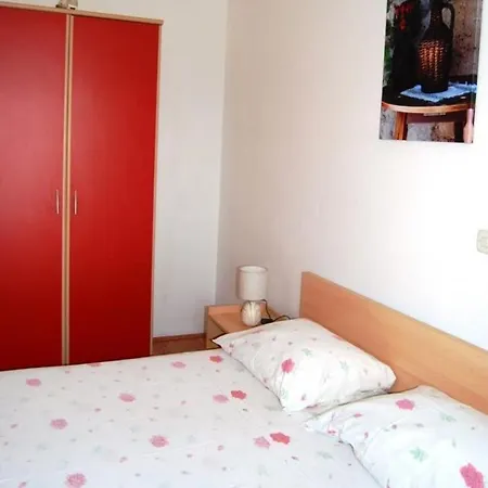 Apartment Krila - Cozy And Seaview