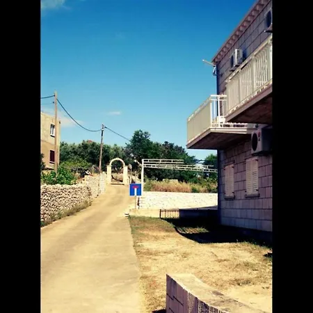 Apartment Krila - Cozy And Seaview Lumbarda