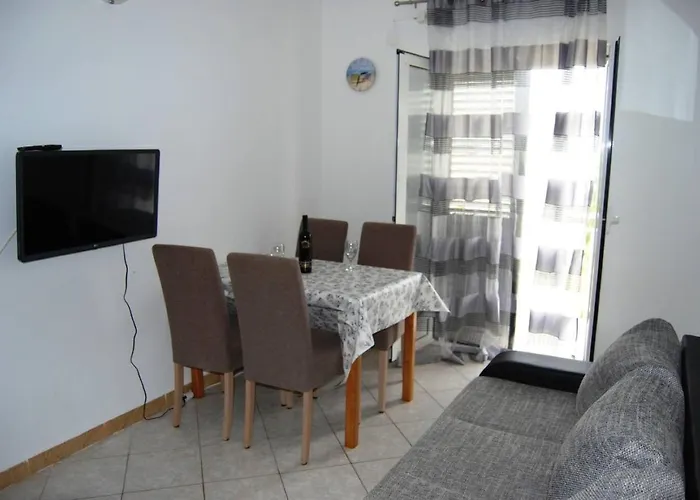 아파트 Krila 룸바르다